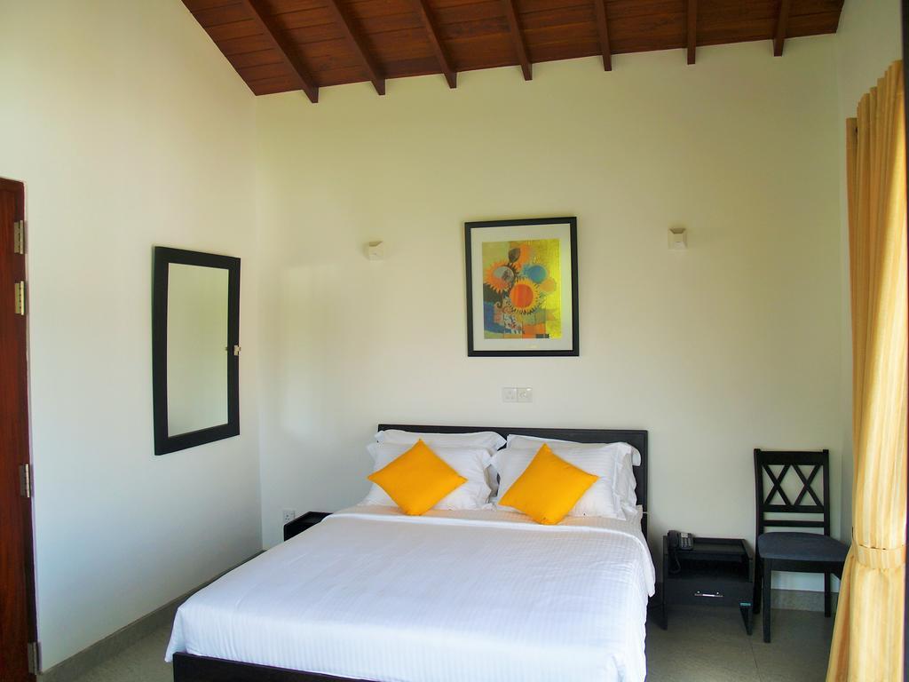 Imagine Villa Hotel Mirissa Exterior photo