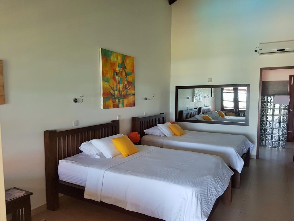 Imagine Villa Hotel Mirissa Exterior photo