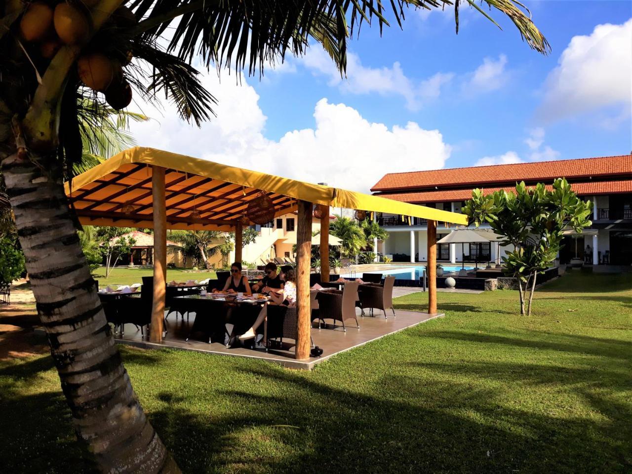 Imagine Villa Hotel Mirissa Exterior photo